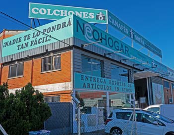Exterior de la tienda Neohogar Fuenlabrada